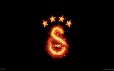 有球体育独家-克瓦拉茨赫利亚面对媒体调侃自己发型